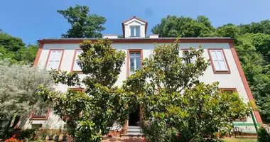 Haus 8 zimmer in Wien, Österreich