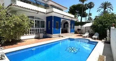Maison 5 chambres dans San Pedro Alcantara, Espagne