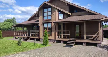 Ferienhaus 6 Schlafzimmer in Viarkudski sielski Saviet, Belarus