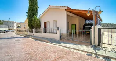 Villa en Peyia, Chipre