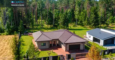 Casa en Bezdoniai Eldership, Lituania