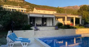 Maison 3 chambres dans Skaljari, Monténégro