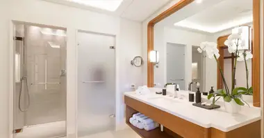 Apartamento en Tivat, Montenegro