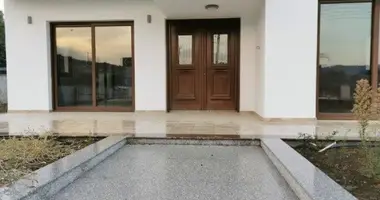Квартира 4 спальни в Эптагония, Кипр
