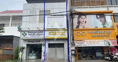 Casa 3 habitaciones en Sangkat Phnom Penh Thmei, Camboya