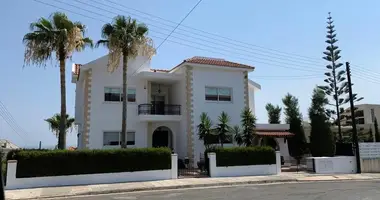 Wohnung 5 Schlafzimmer in Demos Agiou Athanasiou, Zypern