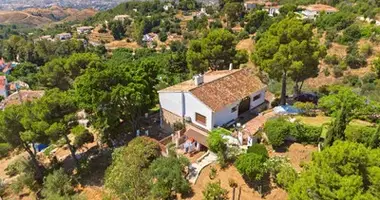 Haus 4 Schlafzimmer in Dos Hermanas, Spanien