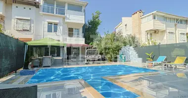 Villa 5 bedrooms in Turkey