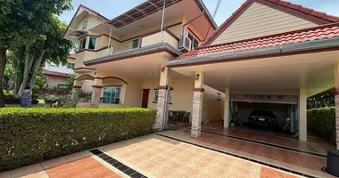 Maison 3 chambres dans Nong Prue, Thaïlande