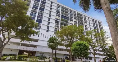 Квартира 3 комнаты в Sunny Isles Beach, США