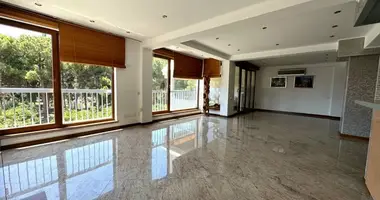 4 bedroom apartment in Limassol, Cyprus