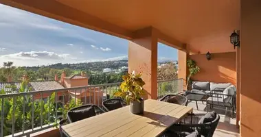 Wohnung 2 Schlafzimmer in Estepona, Spanien