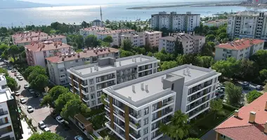 Apartamento 3 habitaciones en Karsiyaka, Turquía