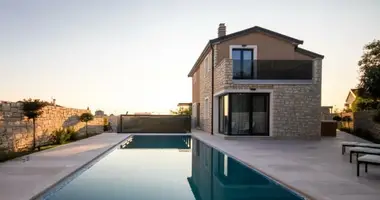 Villa 4 chambres dans Grad Novigrad, Croatie