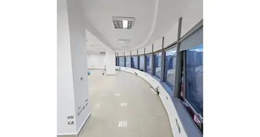 Коммерческое помещение 300 м² в Shtoj i Ri, Албания