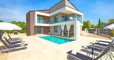 Casa 4 habitaciones en Opcina Vrbnik, Croacia