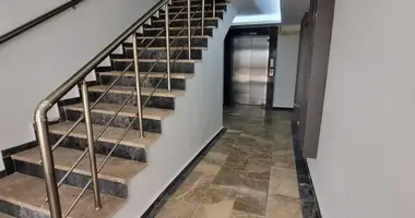 Mieszkanie 4 pokoi w Tepebasi, Turcja