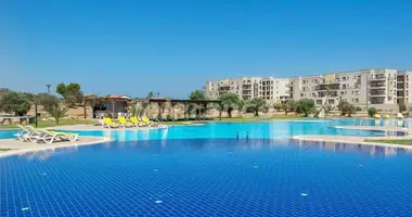 Apartamento 4 habitaciones en Chipre
