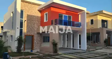Haus 4 zimmer in Friusa, Dominikanische Republik
