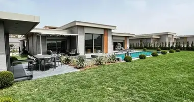 Villa 6 zimmer in Ozgurluk Caddesi, Türkei