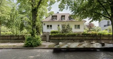 Herrenhaus 10 zimmer in Berlin, Deutschland