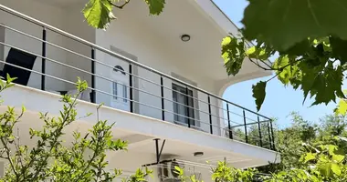 3 bedroom house in Sutomore, Montenegro