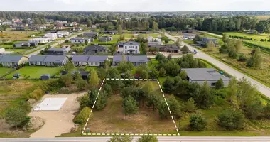 Grundstück in Vikuli, Lettland