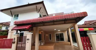 Haus 5 Schlafzimmer in Huai Yai, Thailand
