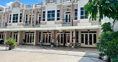 Maison 3 chambres dans Sangkat Kilomaetr Lekh Prammuoy, Cambodge