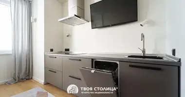 Apartamento 3 habitaciones en Minsk, Belarús
