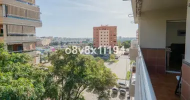 4 bedroom apartment in Dos Hermanas, Spain