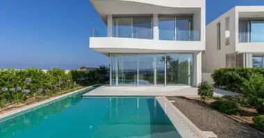 Villa 5 bedrooms in Peyia, Cyprus