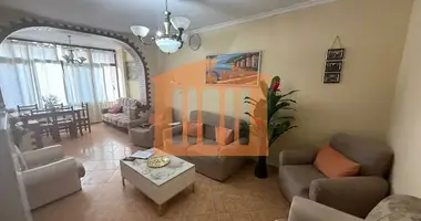 Квартира 4 комнаты в Дуррес, Албания