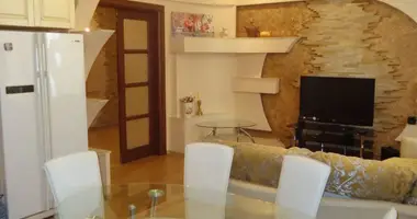 4 room apartment in Odesa, Ukraine