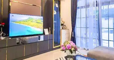 Townhouse 4 bedrooms in Pattaya City, Thailand