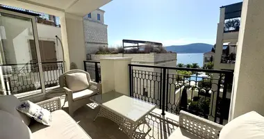 Mieszkanie 4 pokoi w Tivat, Czarnogóra