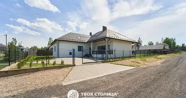 Haus 5 zimmer in Kalodziscanski sielski Saviet, Belarus
