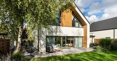 Dom w Łódź, Polska