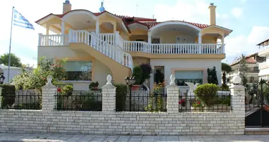 Villa 4 bedrooms in Paralia, Greece