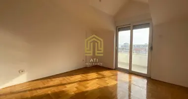 Appartements à plusieurs niveaux 3 chambres dans Budva, Monténégro