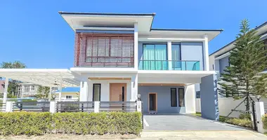 4 bedroom house in Huai Yai, Thailand
