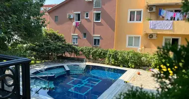 Apartamento 3 habitaciones en Budva, Montenegro