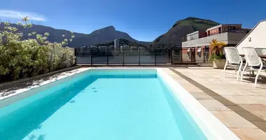 Дуплекс 4 спальни в Regiao Geografica Imediata do Rio de Janeiro, Бразилия