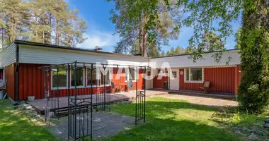 Dom 5 pokojów w Joensuu sub region, Finlandia