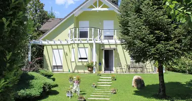 Villa 4 bedrooms in Leptokarya, Greece