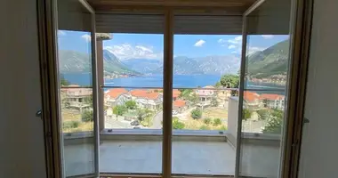 Wohnung 2 zimmer in Dobrota, Montenegro