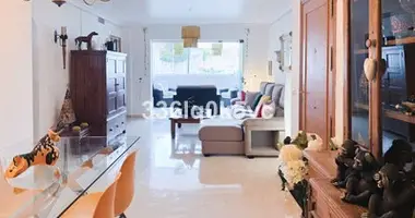 Wohnung 2 Schlafzimmer in Benahavis, Spanien