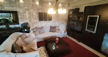3 bedroom apartment in Trilofos, Greece