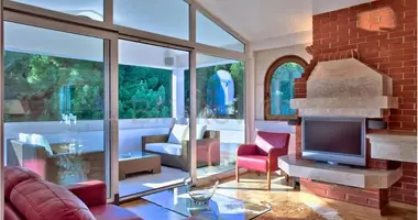 Hotel 1 278 m² in Stadt Pola, Kroatien