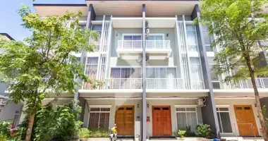 Dom 3 pokoi w Krous, Kambodża